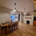 Сasa de vacaciones Tulip Cottage Hinderwell, Staithes And Whitby, Pet Friendly, 2 Night Minimum Stay