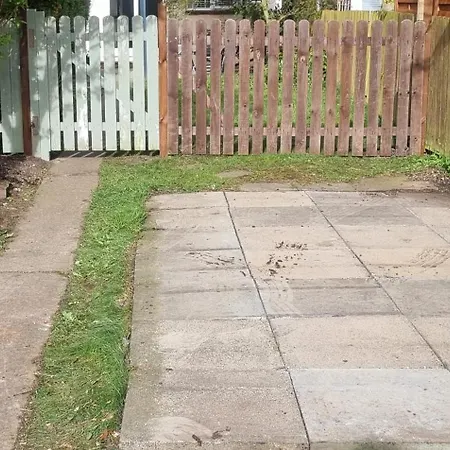 Tulip Hinderwell, Staithes & Whitby - 2 Night Min - Sleeps 6 - Pet Friendly