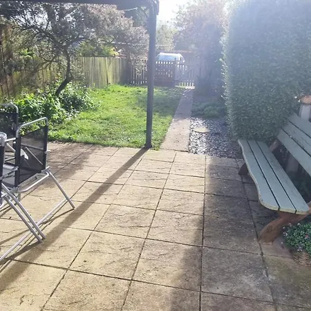 Dom wakacyjny Tulip Hinderwell, Staithes & Whitby - 2 Night Min - Sleeps 6 - Pet Friendly *